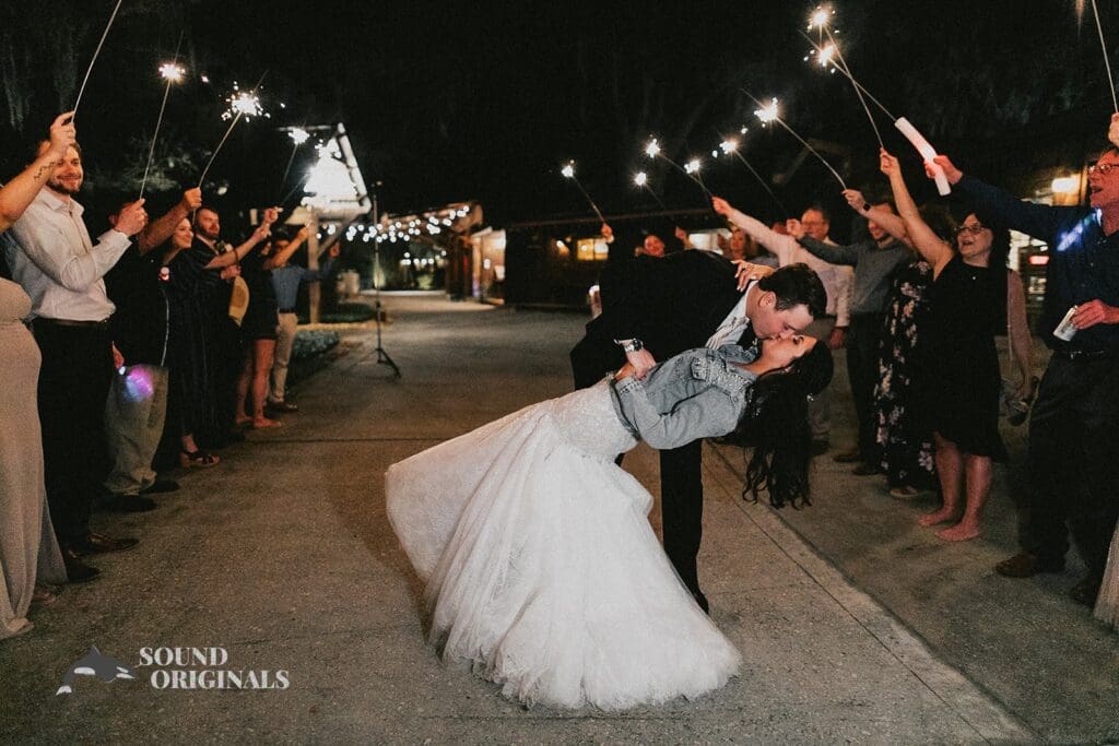 Club Lake Plantation Wedding // Bailey + Alex -