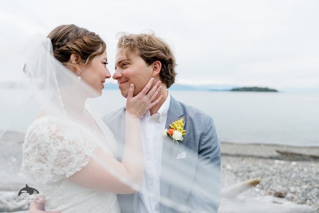 Guemes Island Resort Wedding // Hannah + Zach -