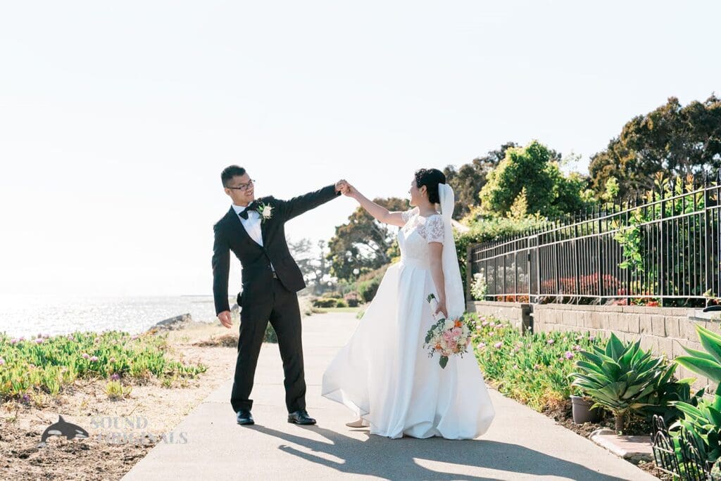 Hilton Oakland Airport Wedding // Alisa + Alex -