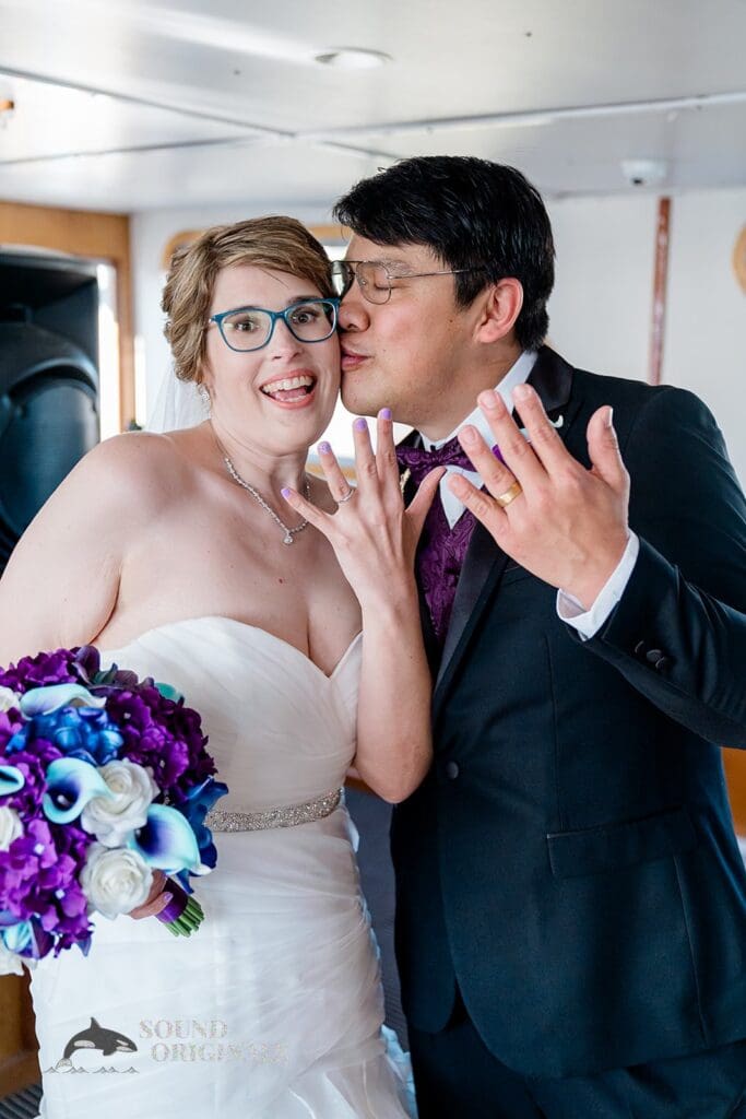 Christina & Christopher Hornblower Cruises Wedding // Christina + Christopher -