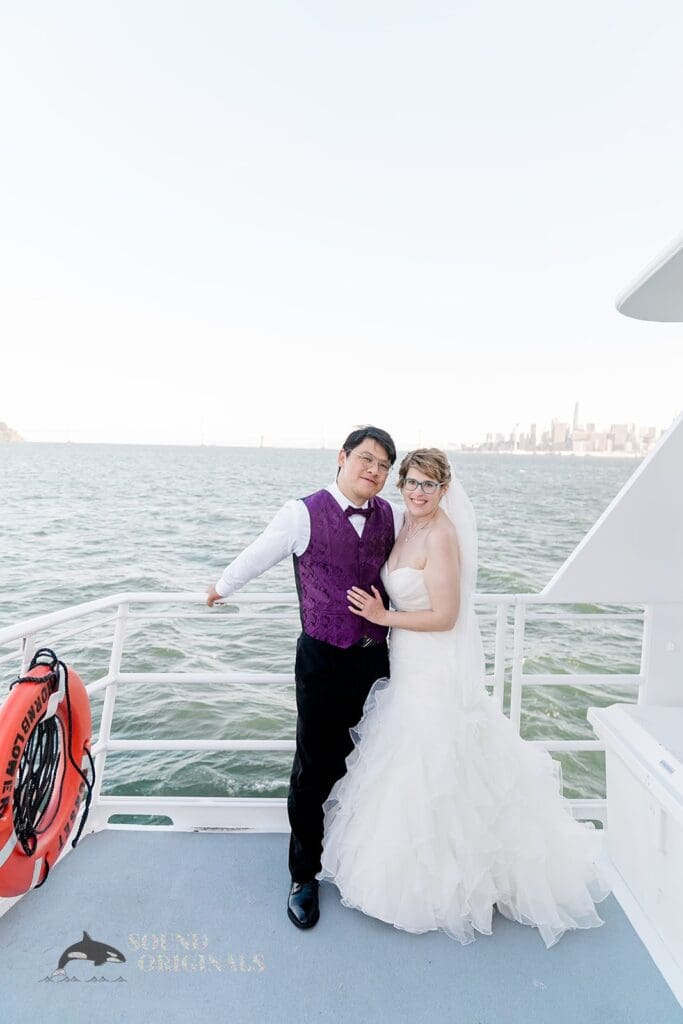 Christina & Christopher Hornblower Cruises Wedding // Christina + Christopher -