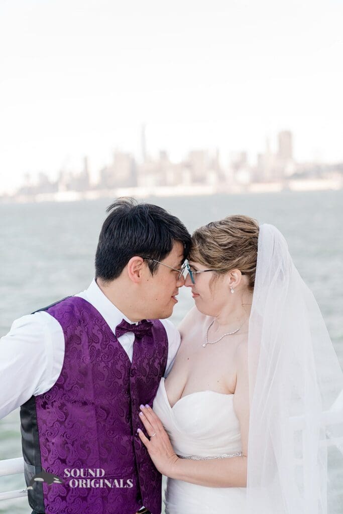 Christina & Christopher Hornblower Cruises Wedding // Christina + Christopher -