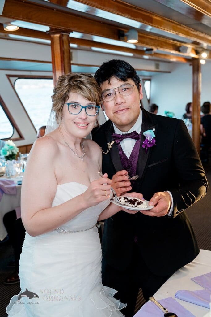 Christina & Christopher Hornblower Cruises Wedding // Christina + Christopher -