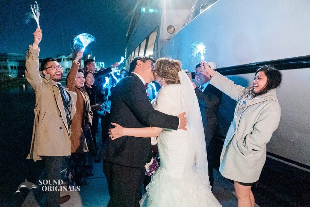 Christina & Christopher Hornblower Cruises Wedding // Christina + Christopher -