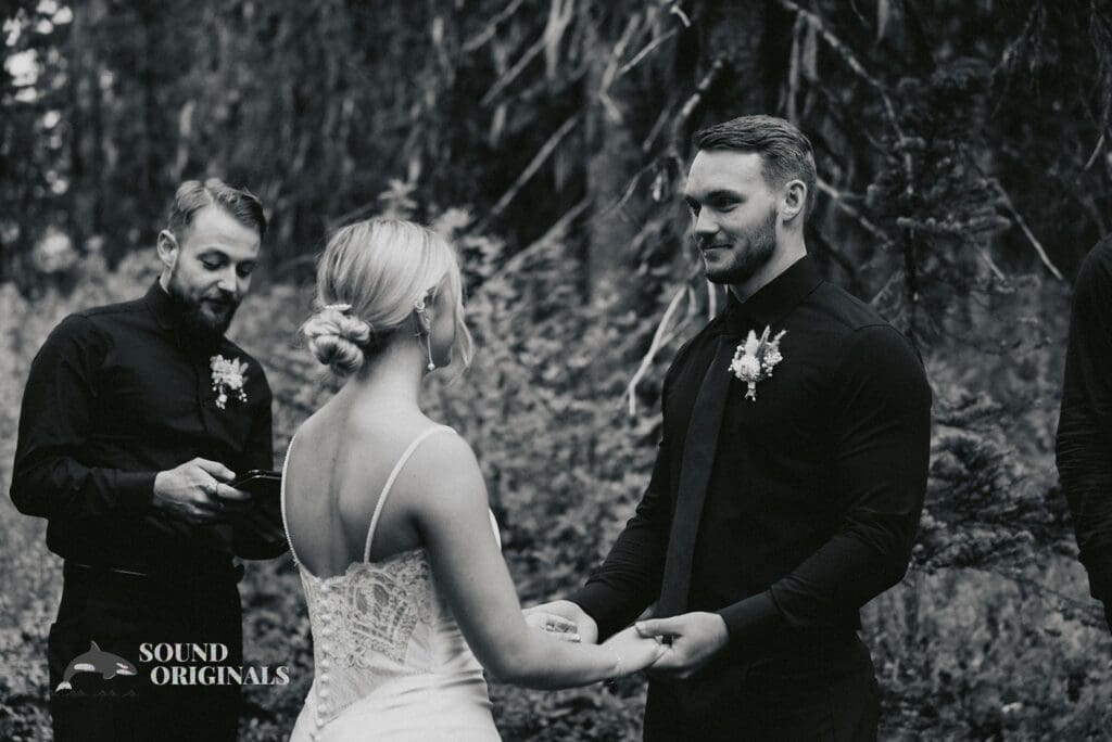 Olympic National Park Wedding // Mariah + Price -