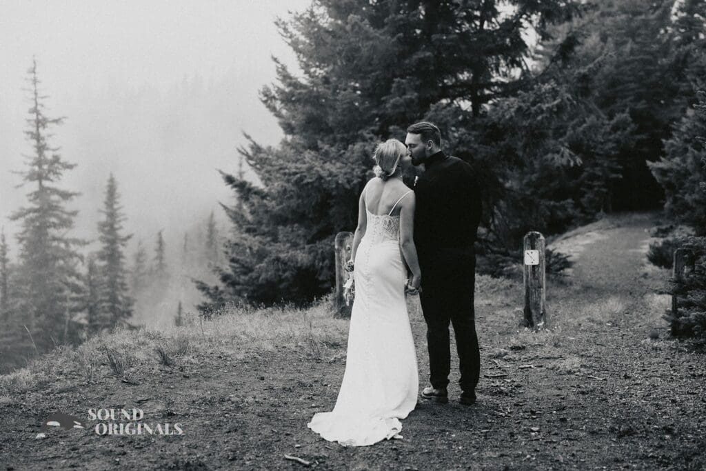 Olympic National Park Wedding // Mariah + Price -