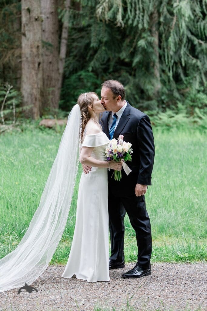 Redmond WA Wedding // Mike + Meghan -
