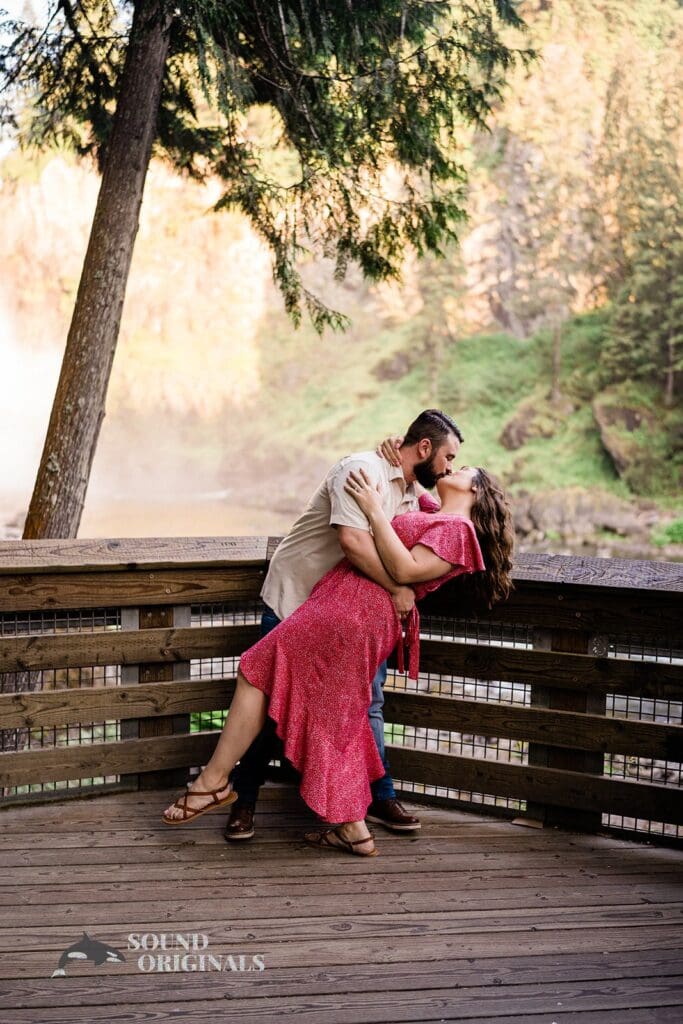 Amanda & Zach Snoqualmie Falls Engagement // Amanda + Zachary -