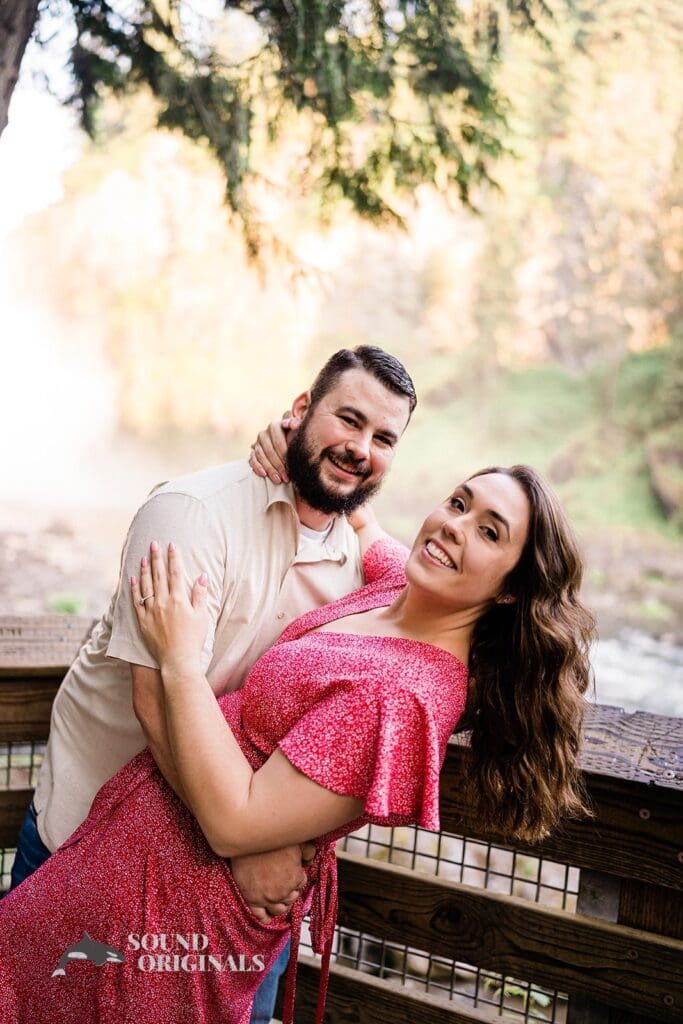 Amanda & Zach Snoqualmie Falls Engagement // Amanda + Zachary -
