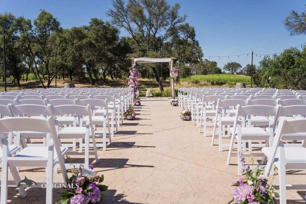 Lauren + George Twin Rocks Estate Winery Wedding // Lauren + George -