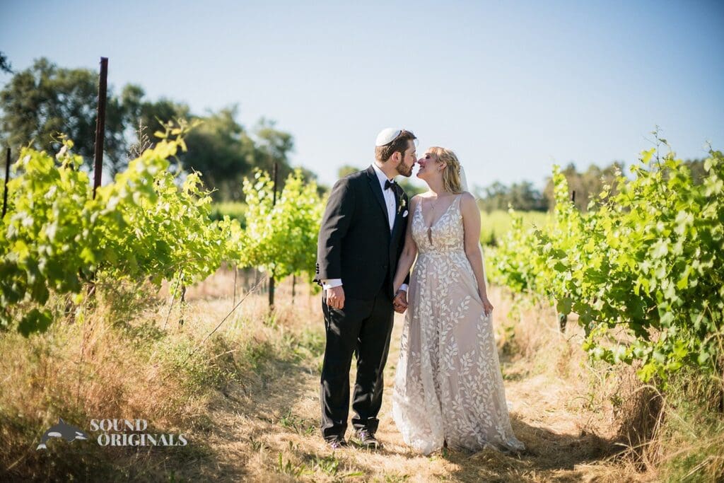 Lauren + George Twin Rocks Estate Winery Wedding // Lauren + George -