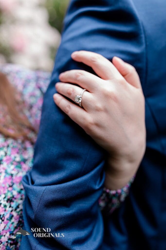 25 STUNNING Locations for Engagement Photos in Seattle -