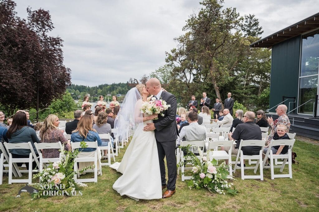 Bainbridge Island Rowing Wedding // Natalie + Jonathan -