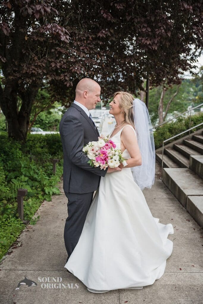 Bainbridge Island Rowing Wedding // Natalie + Jonathan -
