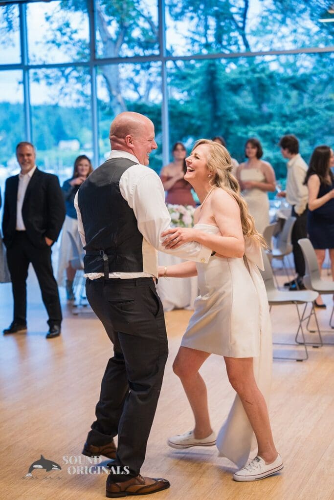 Bainbridge Island Rowing Wedding // Natalie + Jonathan -