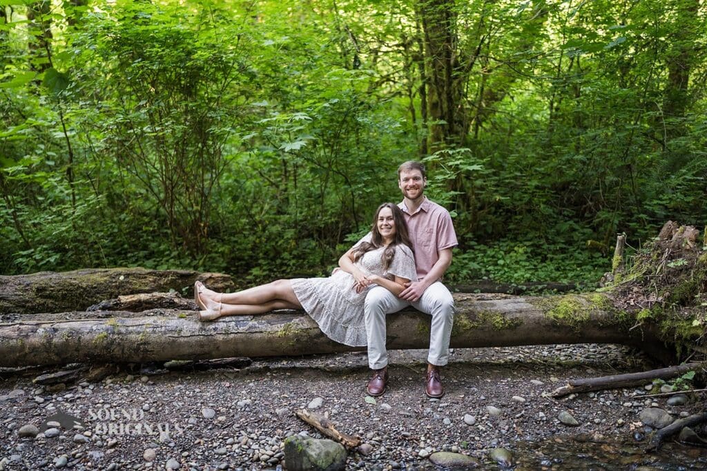25 STUNNING Locations for Engagement Photos in Seattle -