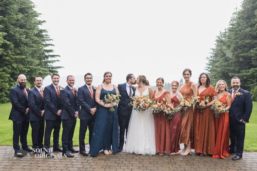 Gorge Crest Vineyards Wedding // Lindsey + Tom -