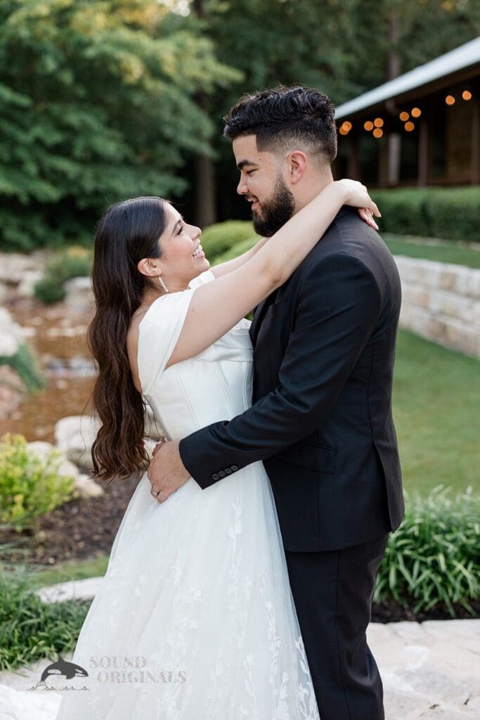 Poetry Hall Wedding // Bianca + Pedro -