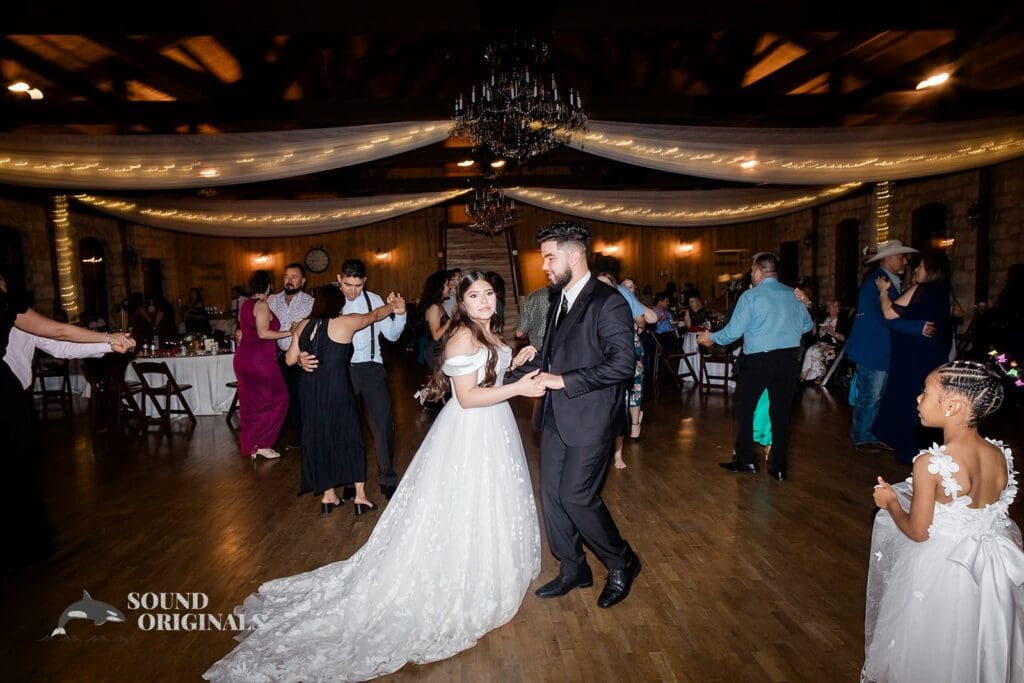 Poetry Hall Wedding // Bianca + Pedro -