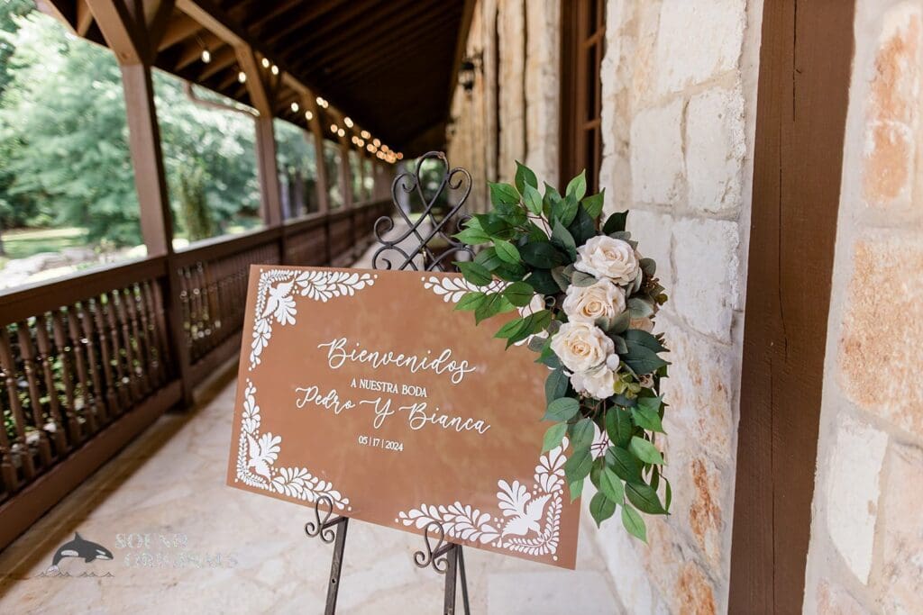 Poetry Hall Wedding // Bianca + Pedro -