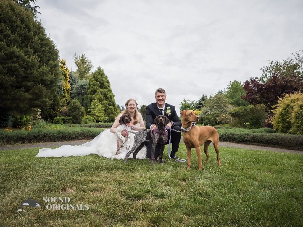 The Oregon Garden Wedding // Elizabeth + Daniel -