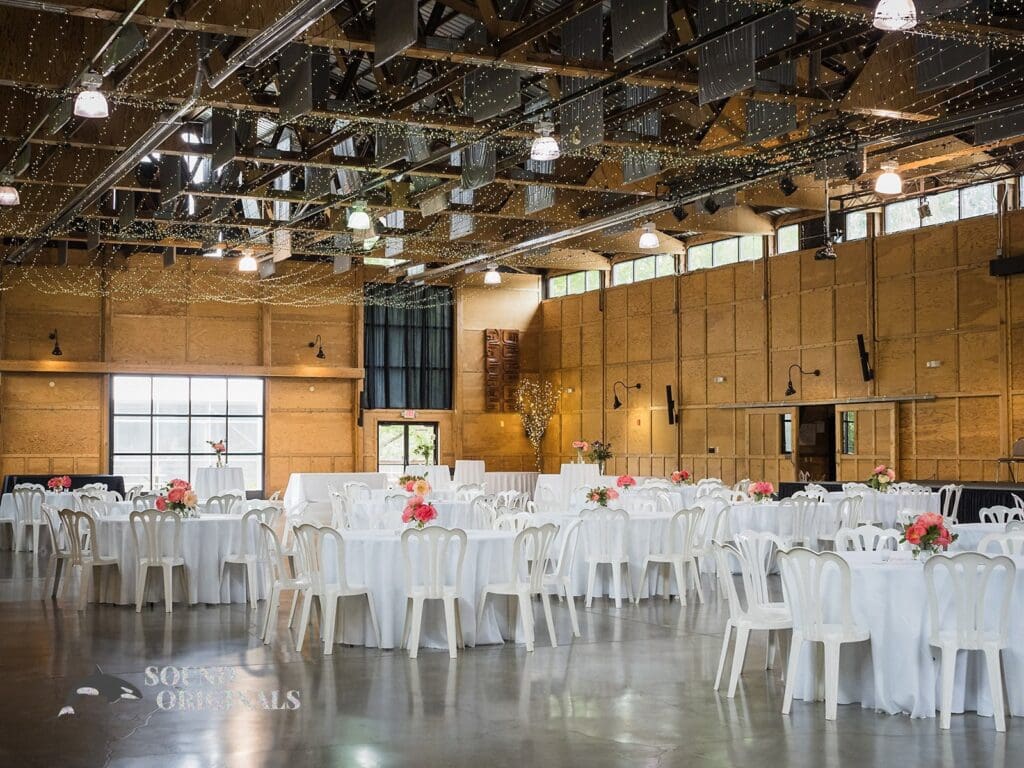 The Oregon Garden Wedding // Elizabeth + Daniel -