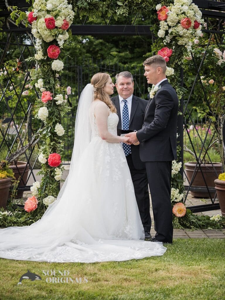 The Oregon Garden Wedding // Elizabeth + Daniel -