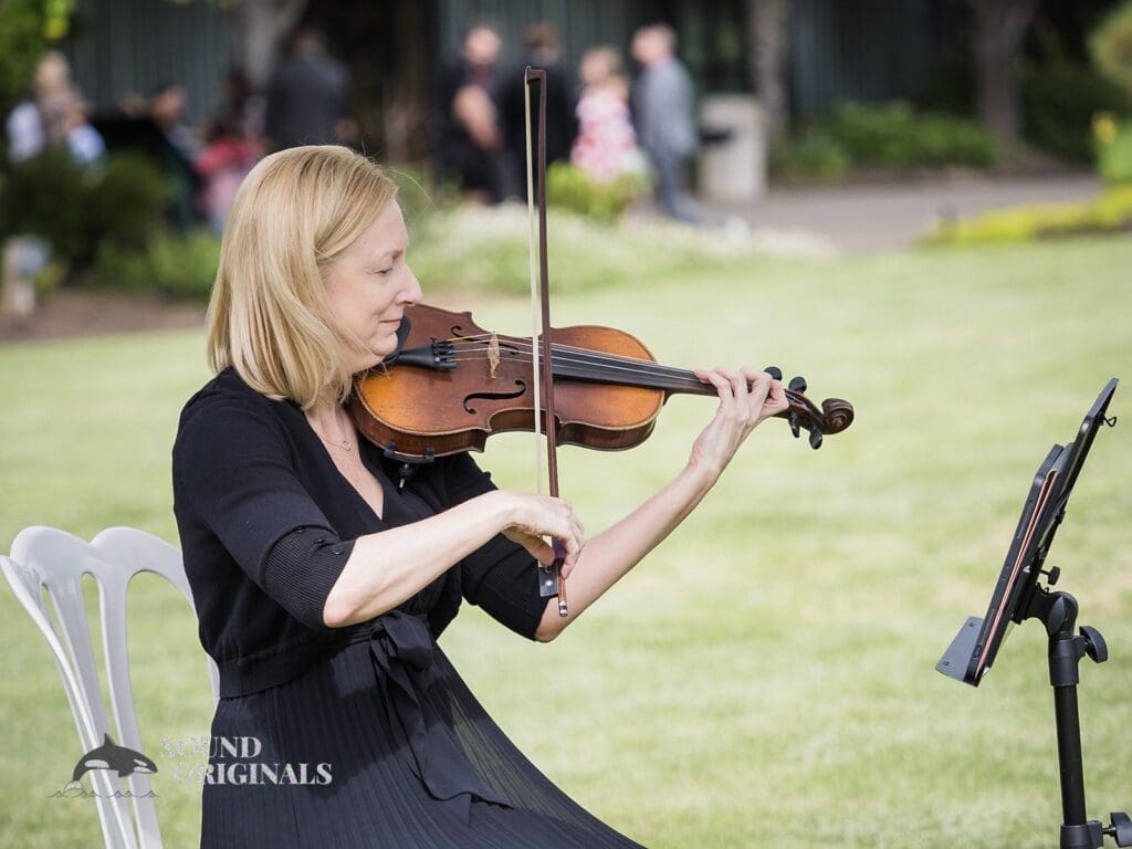The Oregon Garden Wedding // Elizabeth + Daniel -