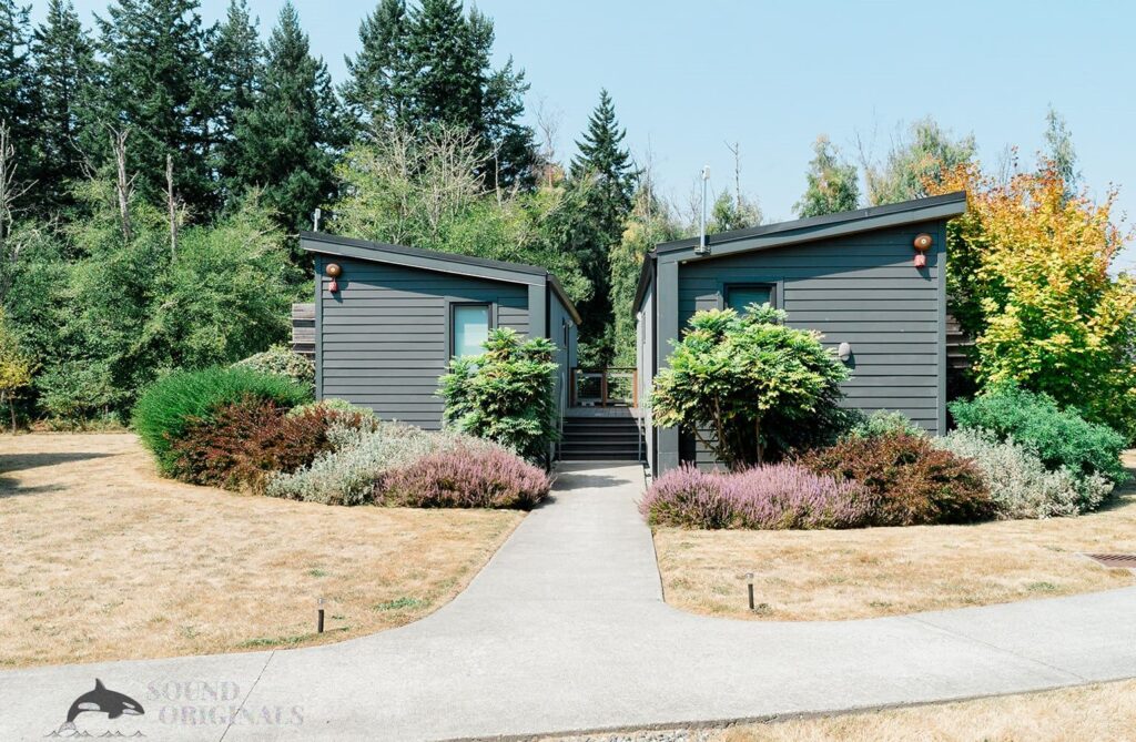 Lodges on Vashon Wedding