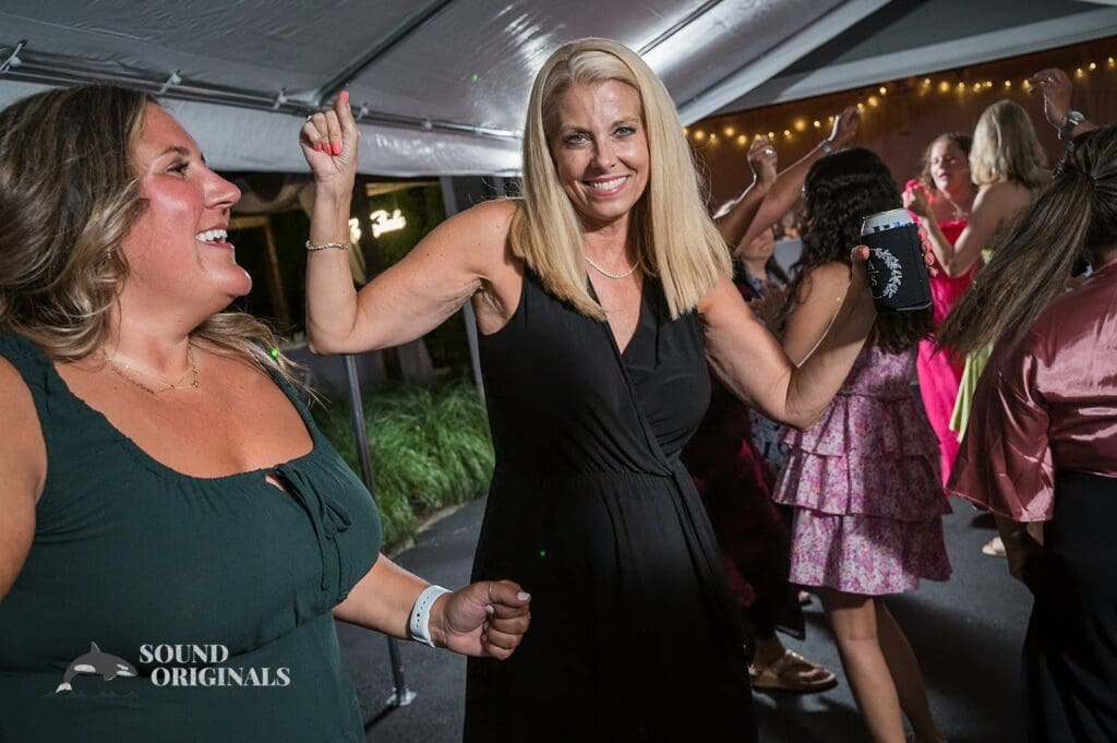 Elizabeth & Ashley -