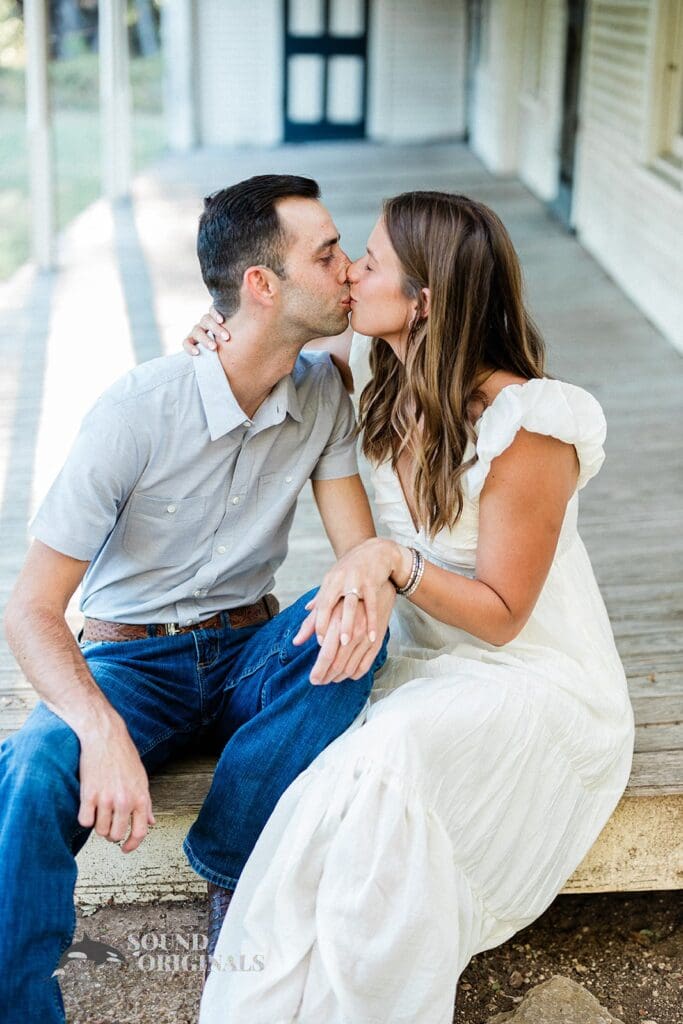 Garrett + Megan Cedar Hill State Park Engagement // Garrett + Megan -