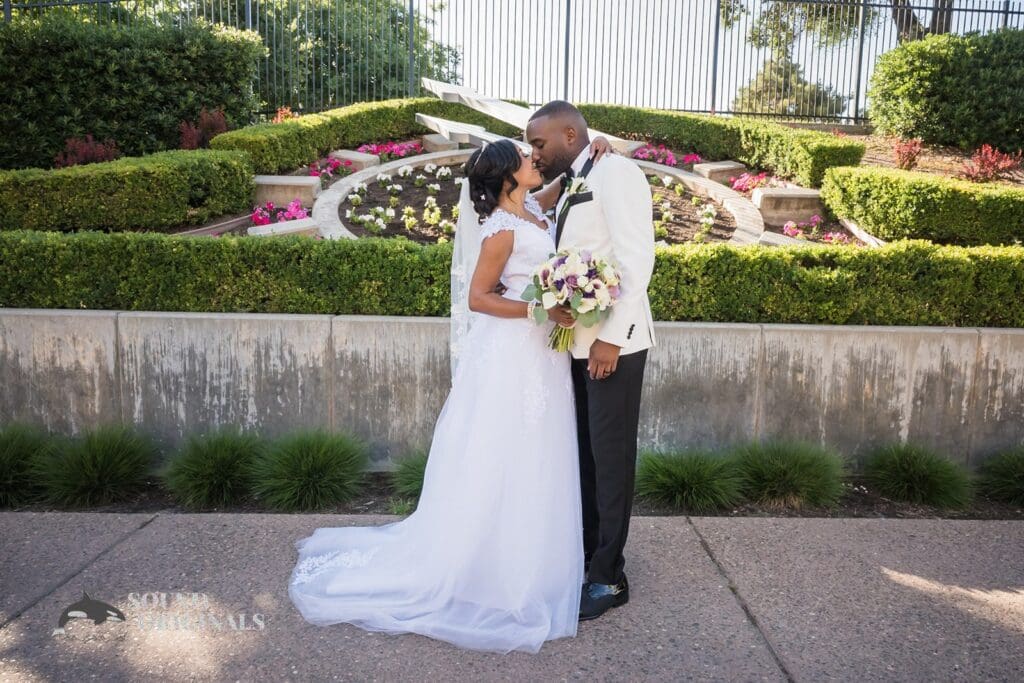 Ashley + Jerome Double Tree Hotel Wedding // Ashley + Jerome -