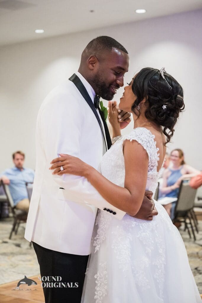 Ashley + Jerome Double Tree Hotel Wedding // Ashley + Jerome -