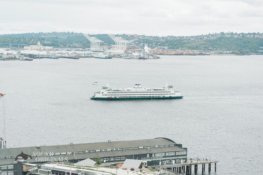 Andrew + Kelly Thompson Seattle Hotel Wedding // Andrew + Kelly -