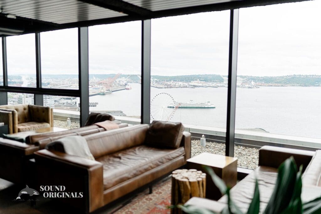 Andrew + Kelly Thompson Seattle Hotel Wedding // Andrew + Kelly -