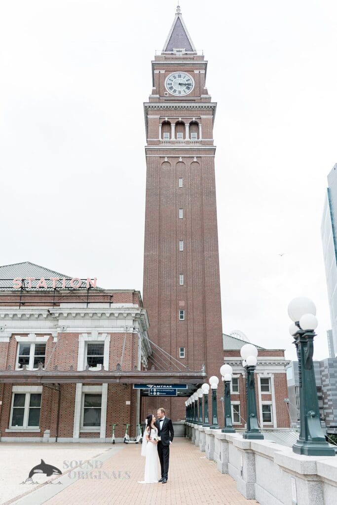 Andrew + Kelly Thompson Seattle Hotel Wedding // Andrew + Kelly -