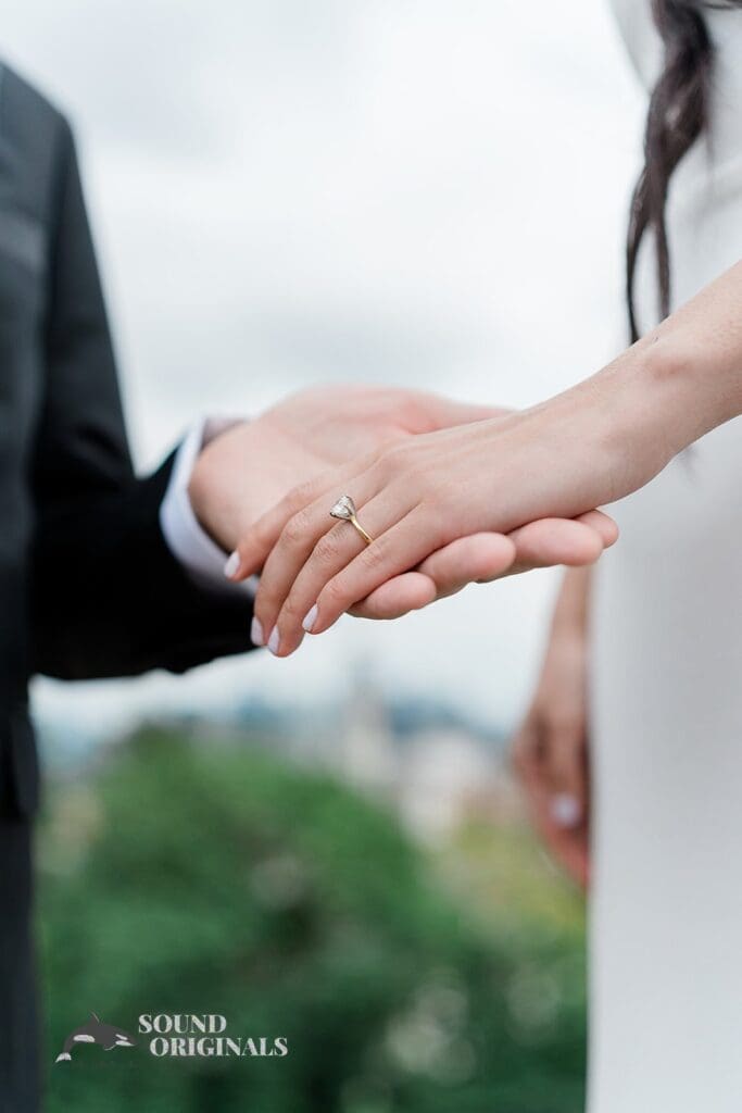 Andrew + Kelly Thompson Seattle Hotel Wedding // Andrew + Kelly -