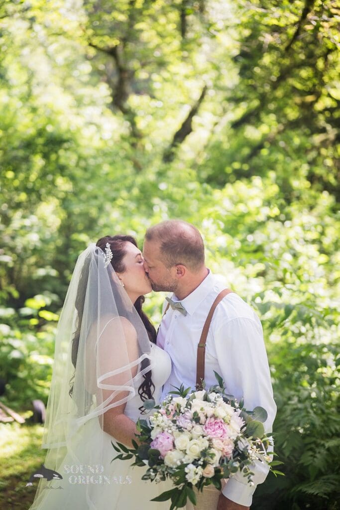 Bridal Veil Lakes Wedding // Jenica + Grant -
