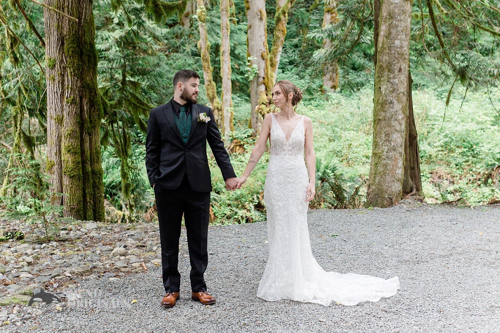 Creekside Celebrations Wedding // Sarah & Seth -