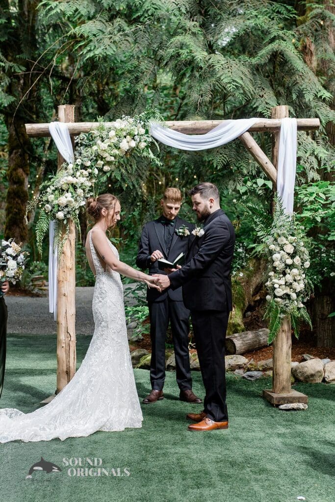 Creekside Celebrations Wedding // Sarah & Seth -