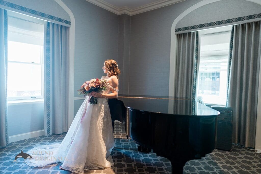 Fairmont Olympic Hotel Wedding // Colleen + Alexander -