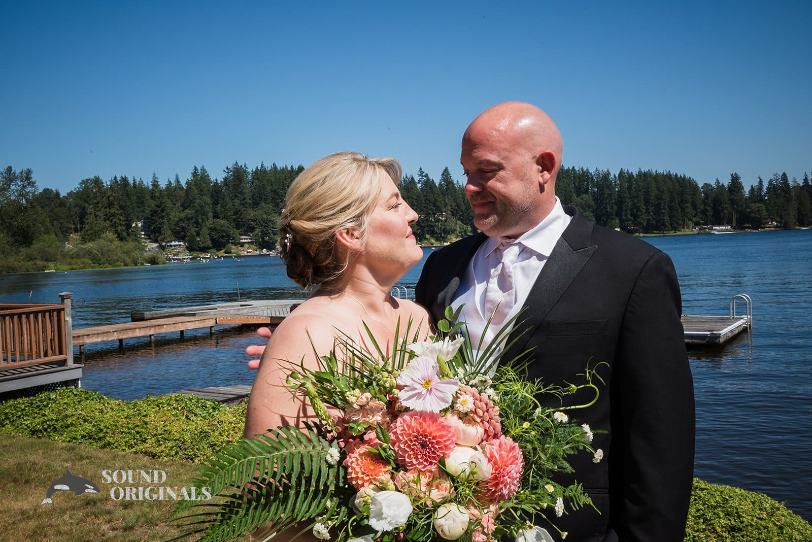 Green Gates at Flowing Lake Wedding // Keelan & Erik -