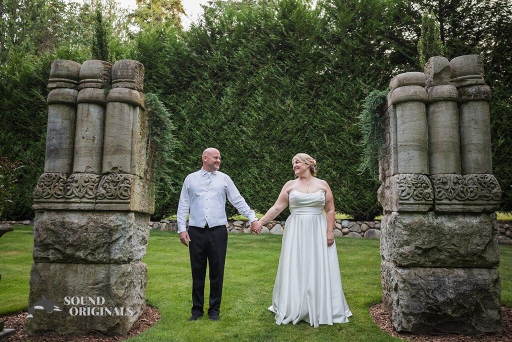 Green Gates at Flowing Lake Wedding // Keelan + Erik -