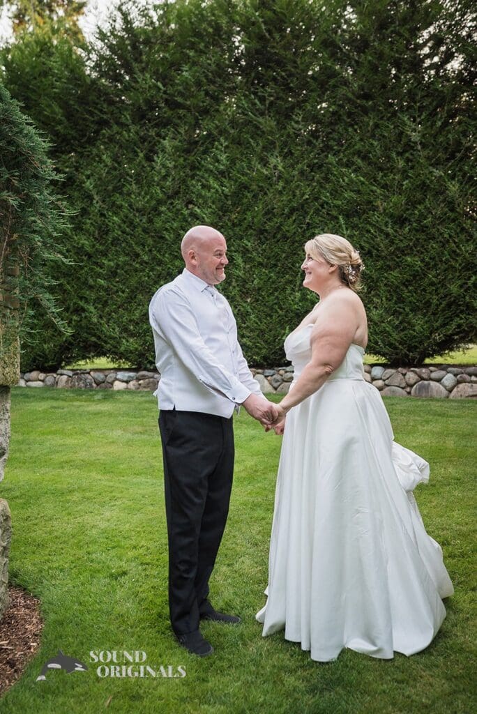 Green Gates at Flowing Lake Wedding // Keelan + Erik -