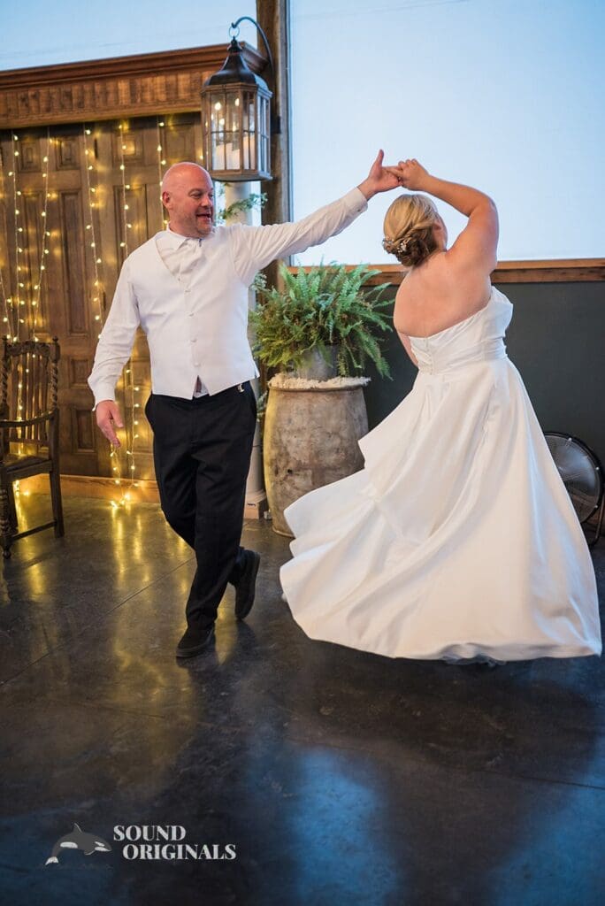 Green Gates at Flowing Lake Wedding // Keelan + Erik -