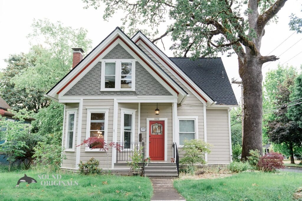 Horning's Hideout Wedding // Gwenyth + Javier -