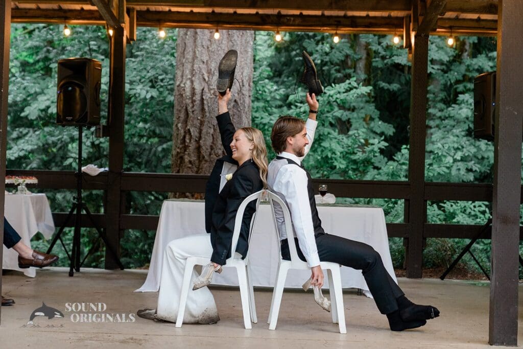 Horning's Hideout Wedding // Gwenyth + Javier -