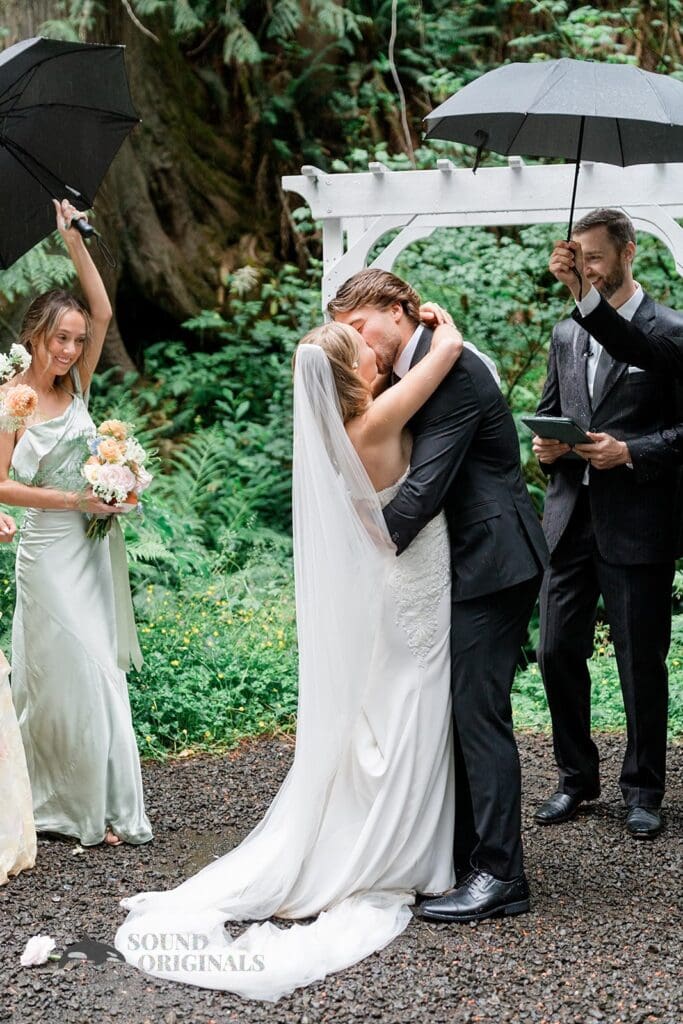 Horning's Hideout Wedding // Gwenyth + Javier -