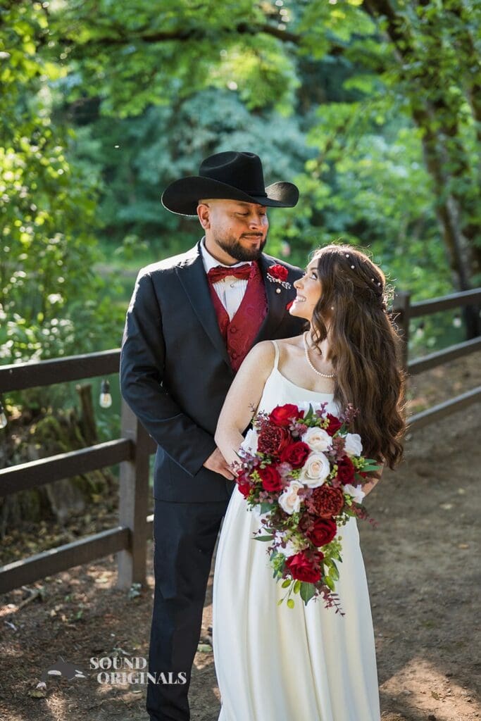 Horning's Hideout Wedding // Monica + Jose -