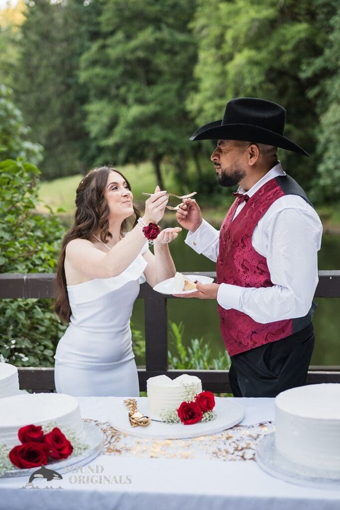 Horning's Hideout Wedding // Monica + Jose -